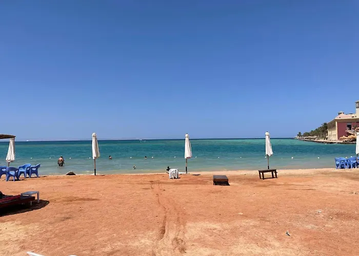 2 2 Village Veiw Infront Of Palma De Meritee Daire Hurgada